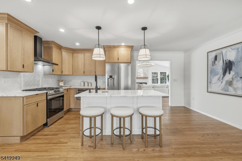 526 Ridgedale Avenue East Hanover, NJ 07936 - Photo 6 of 33