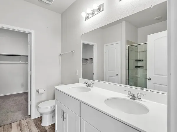 $2,350 | 156 Janice Road, Taylor, TX 76574