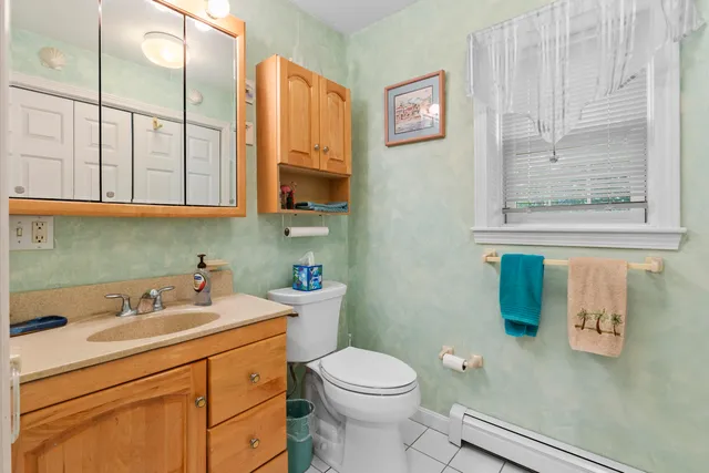 $1,195,000 | 2 Roaring Rock Road, York, ME 03909