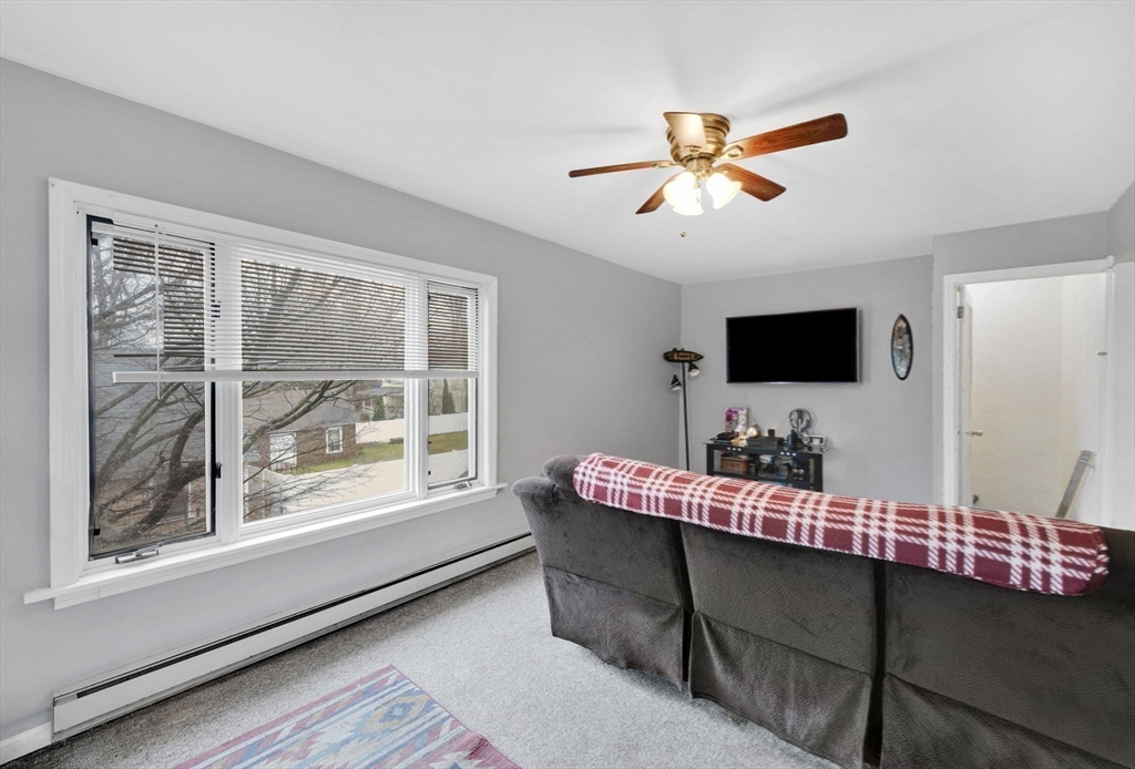 42 R Jefferson Street Westfield, MA 01085 - Photo 20 of 32