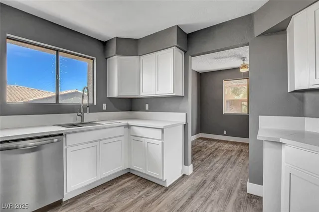 $241,900 | 3151 North Soaring Gulls Drive, Unit 2055, Las Vegas, NV 89128