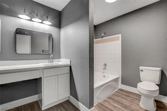 $241,900 | 3151 North Soaring Gulls Drive, Unit 2055, Las Vegas, NV 89128