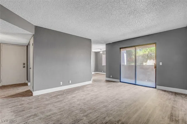$241,900 | 3151 North Soaring Gulls Drive, Unit 2055, Las Vegas, NV 89128