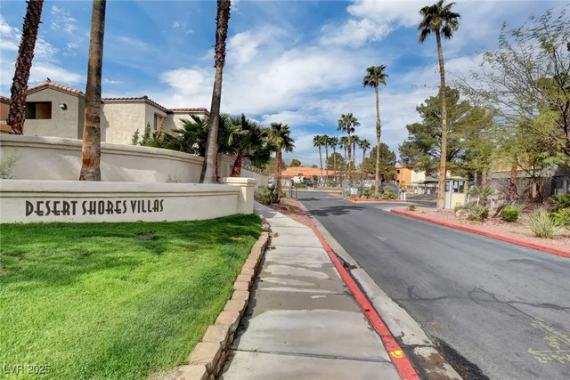 $241,900 | 3151 North Soaring Gulls Drive, Unit 2055, Las Vegas, NV 89128