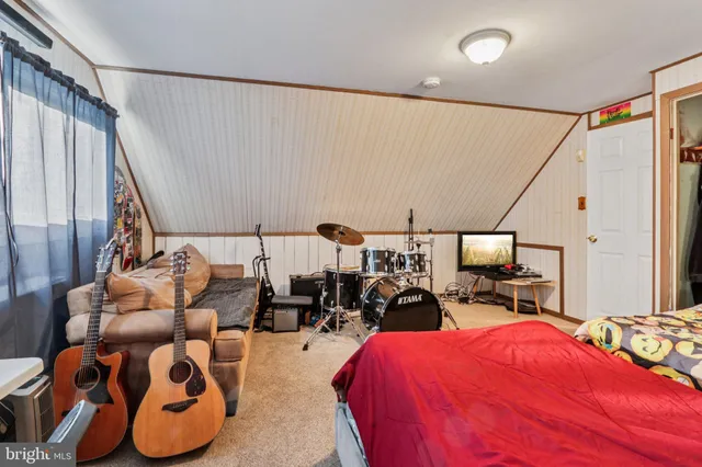 $430,000 | 47 Plumbridge Drive, Levittown, PA 19056