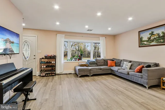 $430,000 | 47 Plumbridge Drive, Levittown, PA 19056