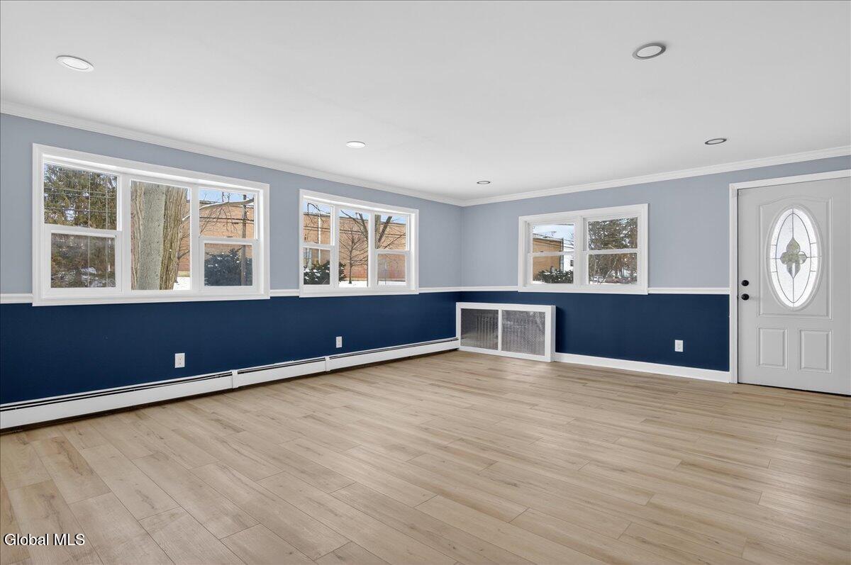 191 Fillmore Avenue Niskayuna, NY 12304 - Photo 14 of 43 16-191 FILLMORE-31