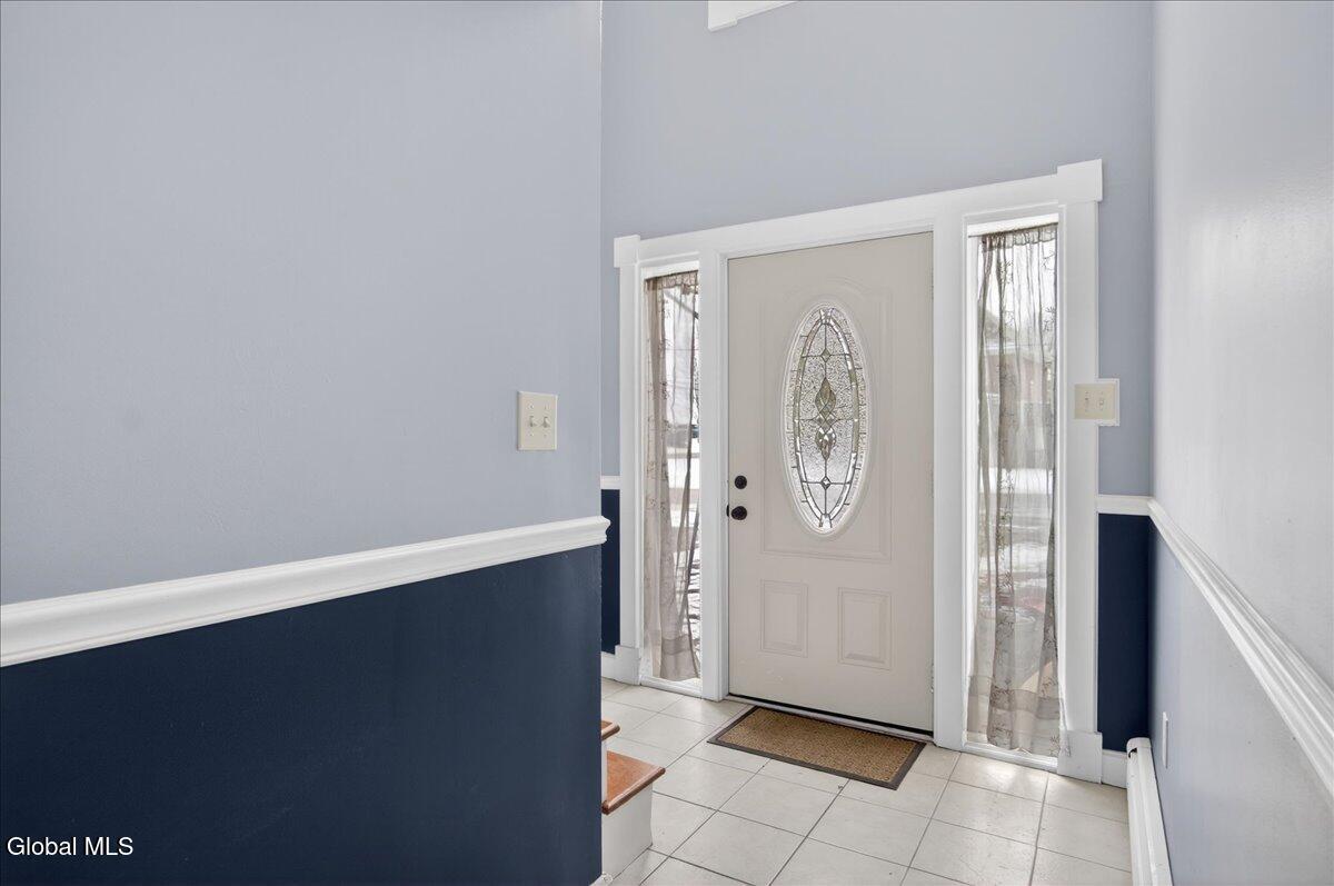 191 Fillmore Avenue Niskayuna, NY 12304 - Photo 3 of 43 06-191 FILLMORE-41