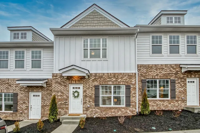 $299,900 | 204 Dry Creek Commons Drive, Goodlettsville, TN 37072
