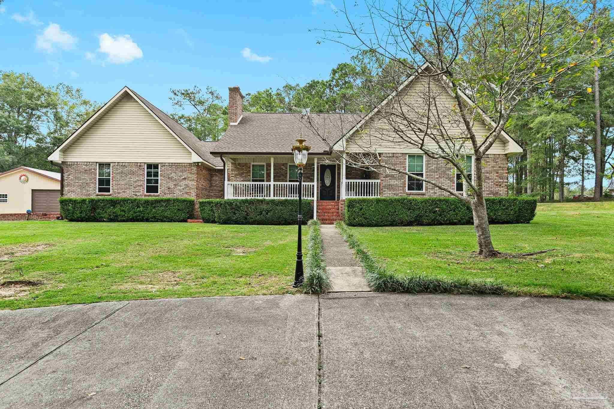 560 Veterans Avenue Monroeville, AL 36460 - Photo 1 of 72