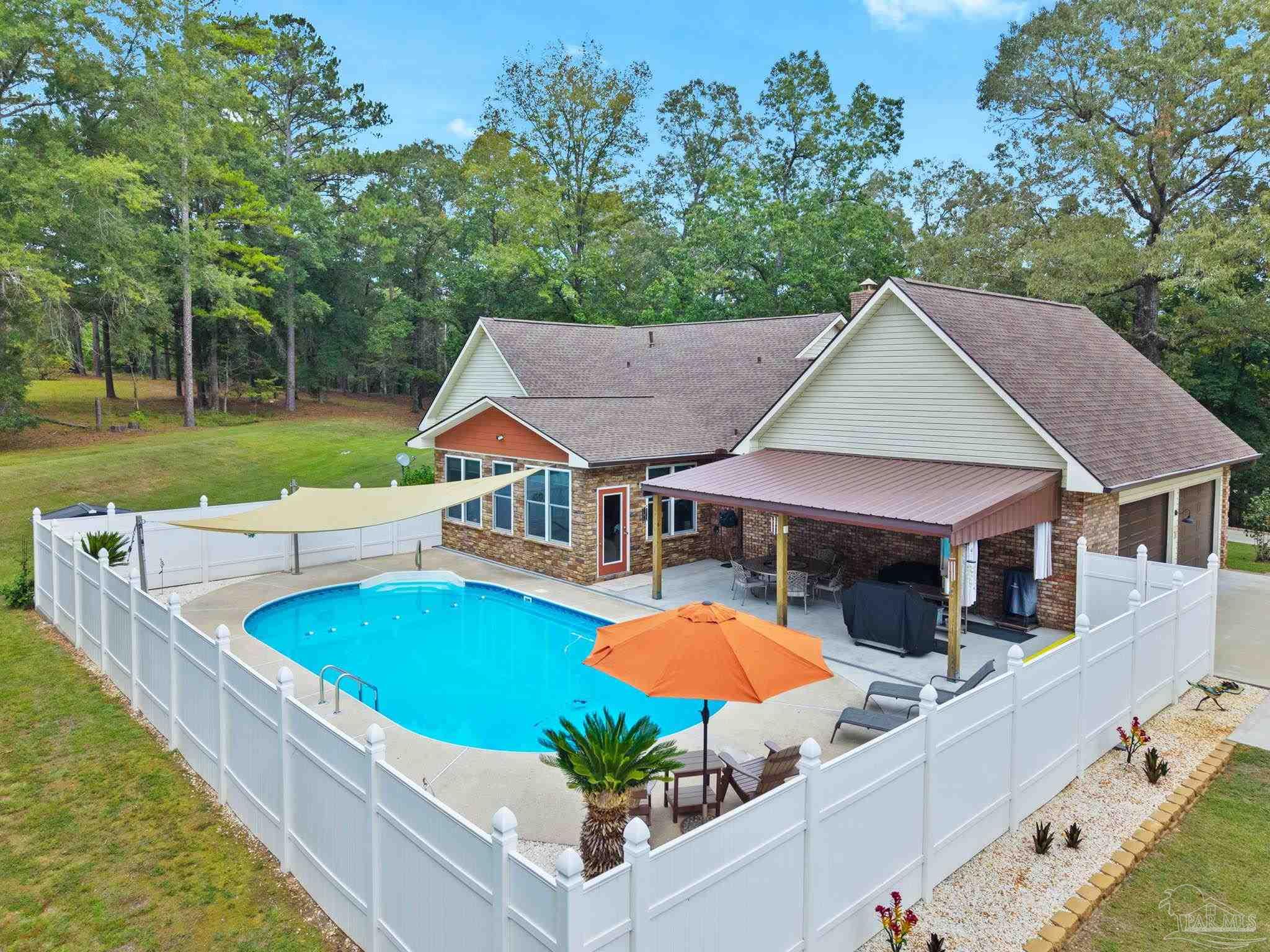 560 Veterans Avenue Monroeville, AL 36460 - Photo 2 of 72