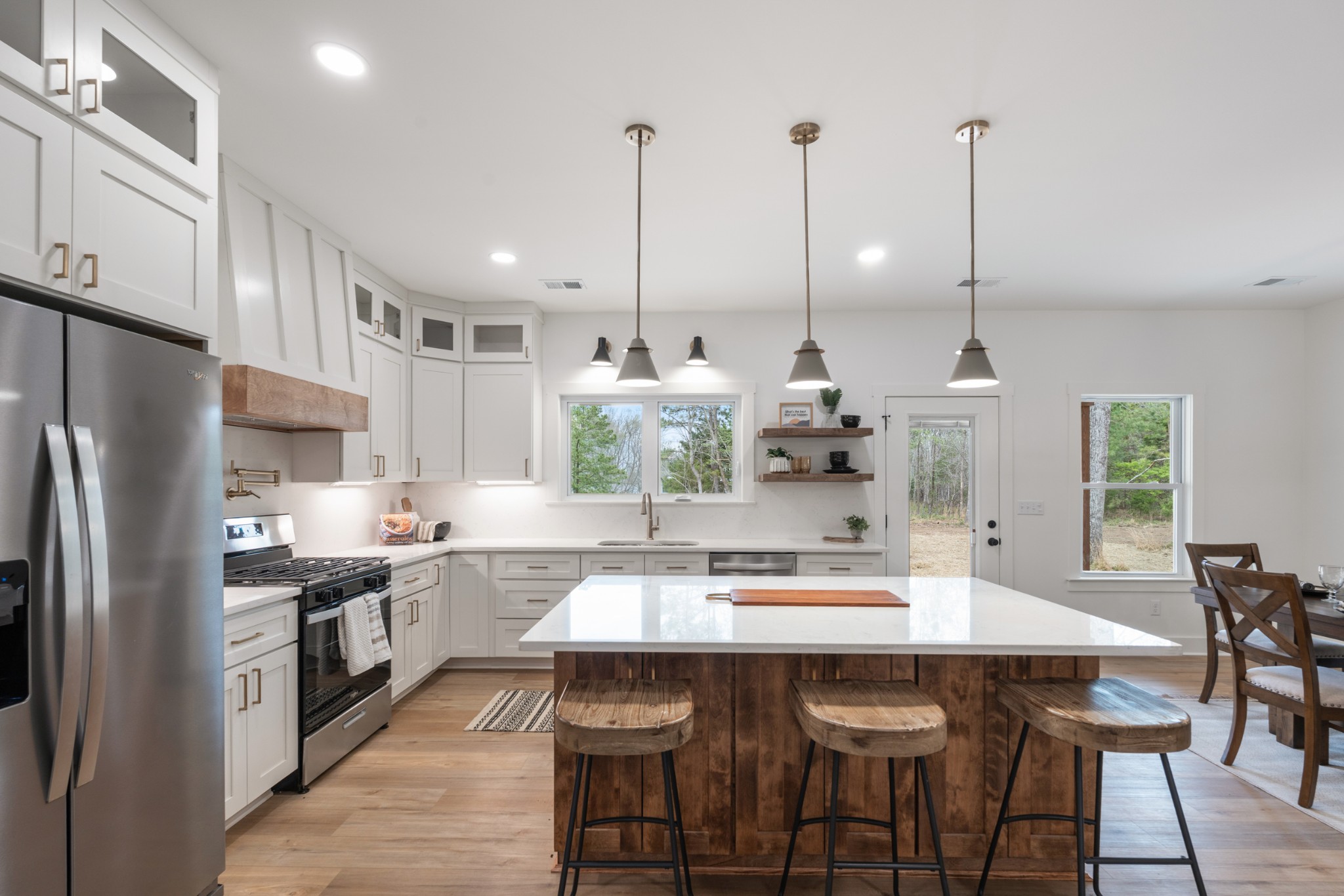 1049 Big Bartons Creek Road Dickson, TN 37055 - Photo 17 of 76