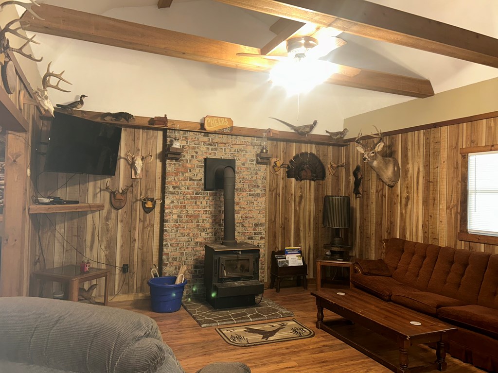 181 North Spur Road Clarington, PA 15828 - Photo 11 of 34 Gallery Image 11