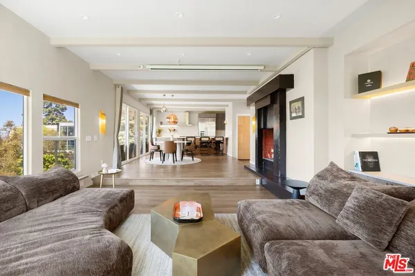 $1,595,000 | 3233 Tareco Drive, Los Angeles, CA 90068