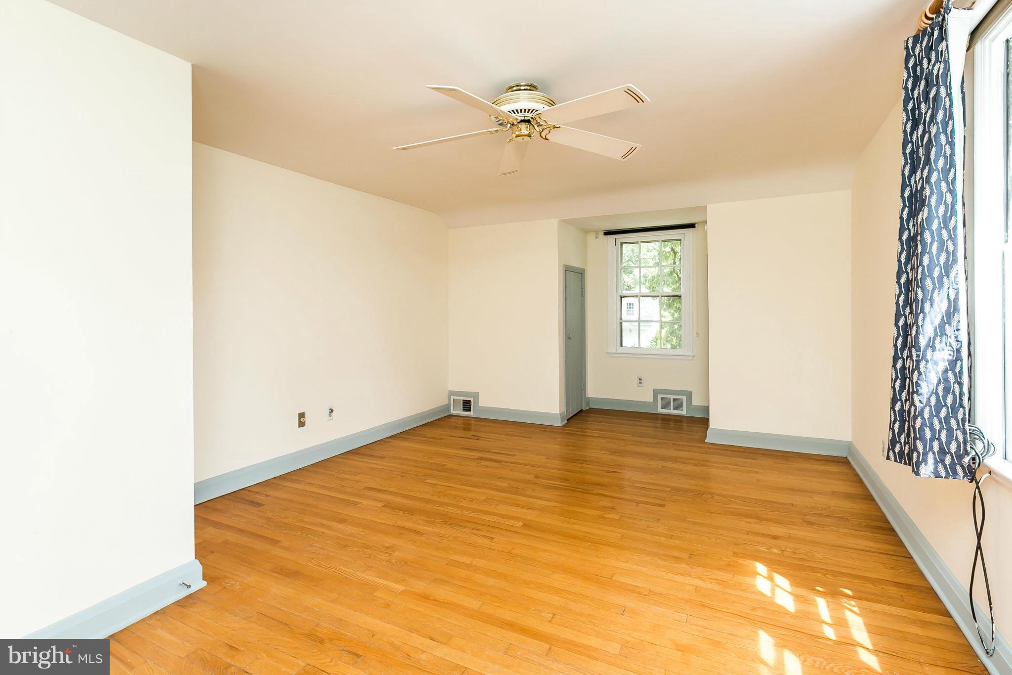 1217 Southview Road Baltimore, MD 21218 - Photo 18 of 29 Bedroom