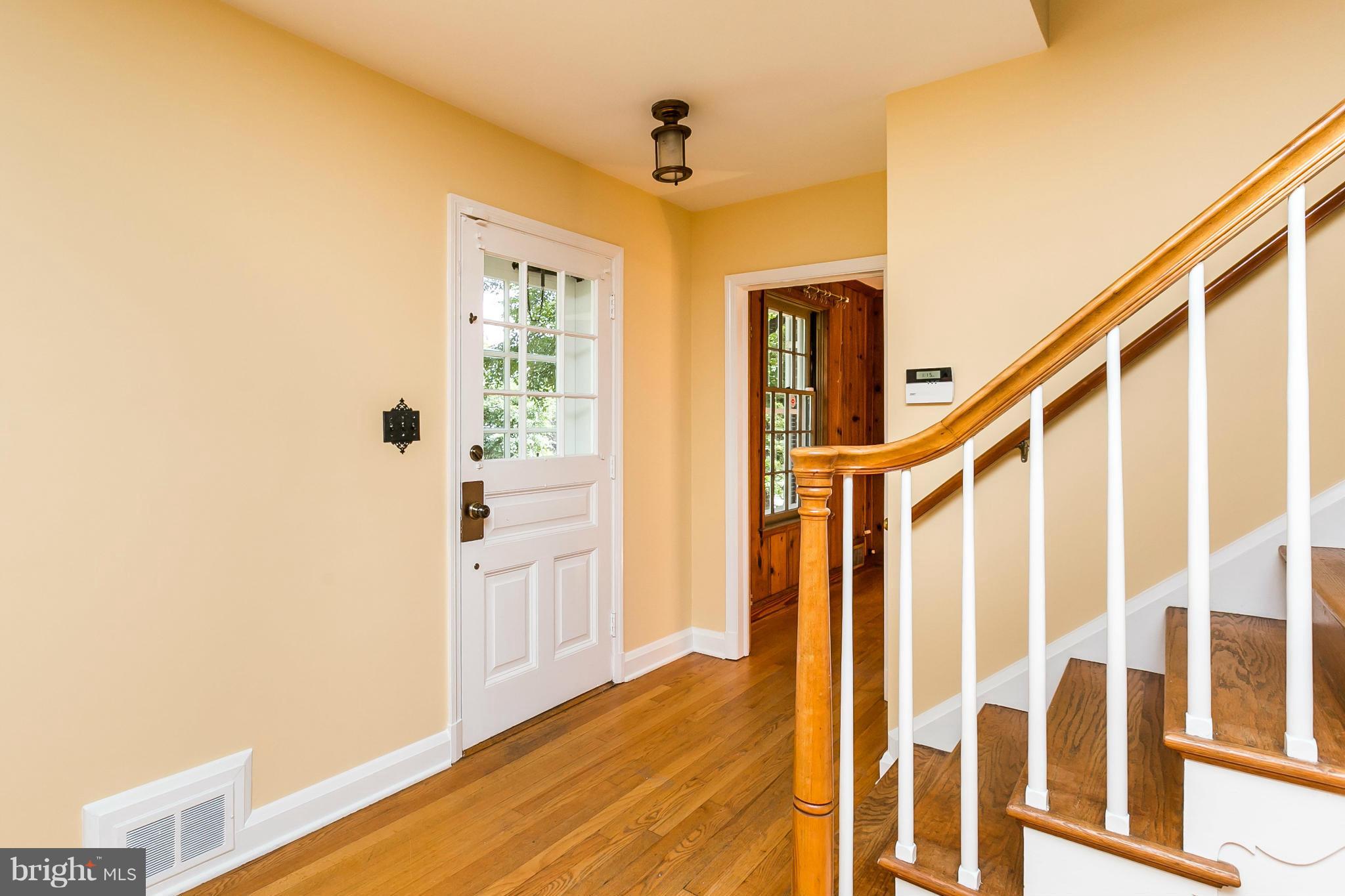 1217 Southview Road Baltimore, MD 21218 - Photo 3 of 29 Interior (General)