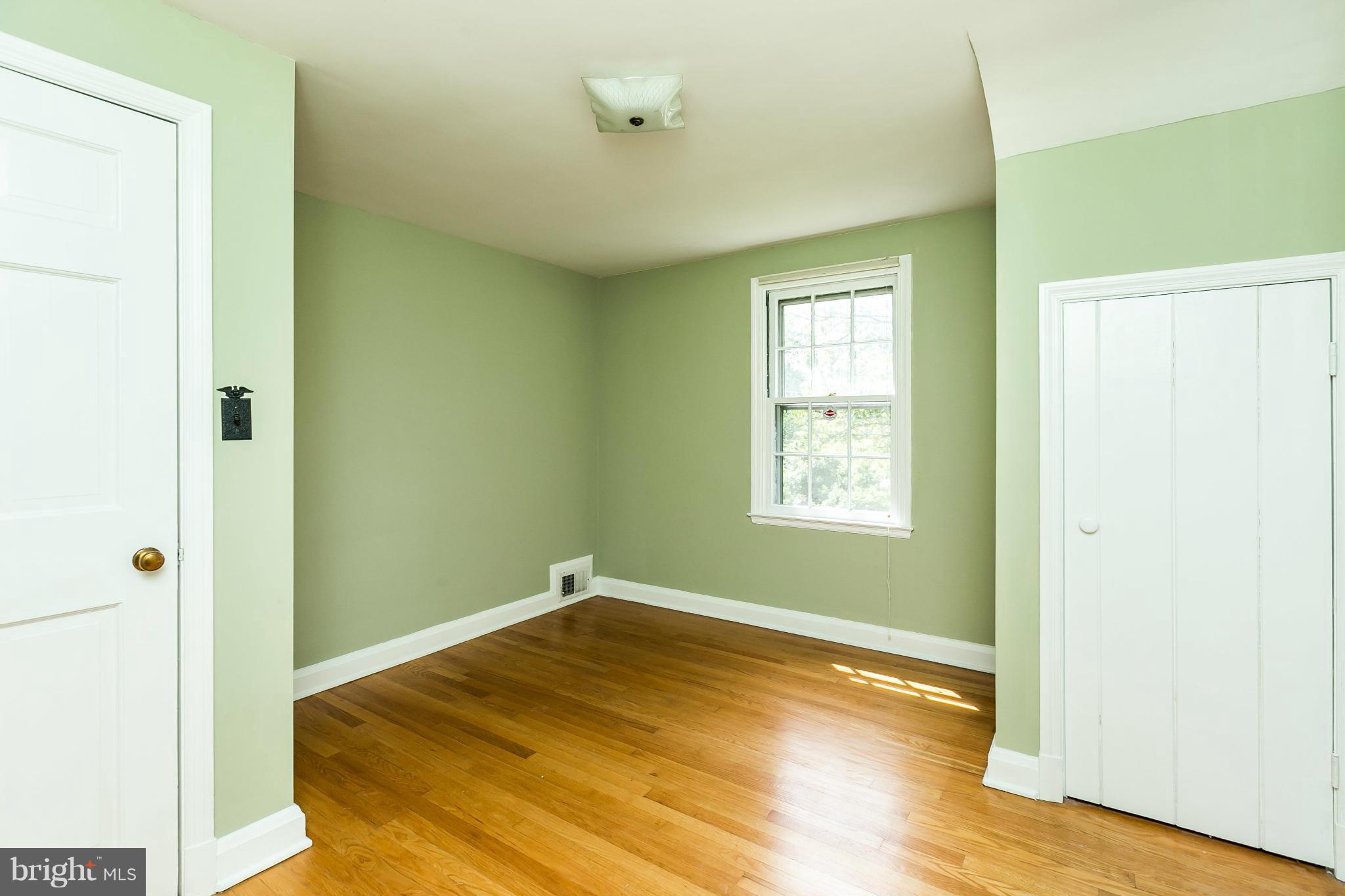 1217 Southview Road Baltimore, MD 21218 - Photo 22 of 29 Bedroom