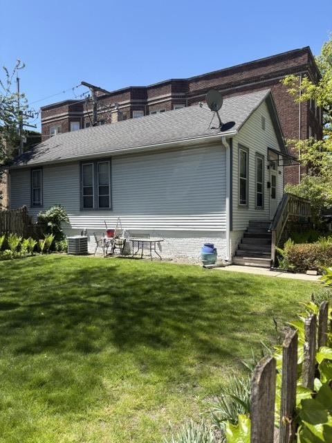 810 Simpson Street Evanston, IL 60201 - Photo 4 of 24