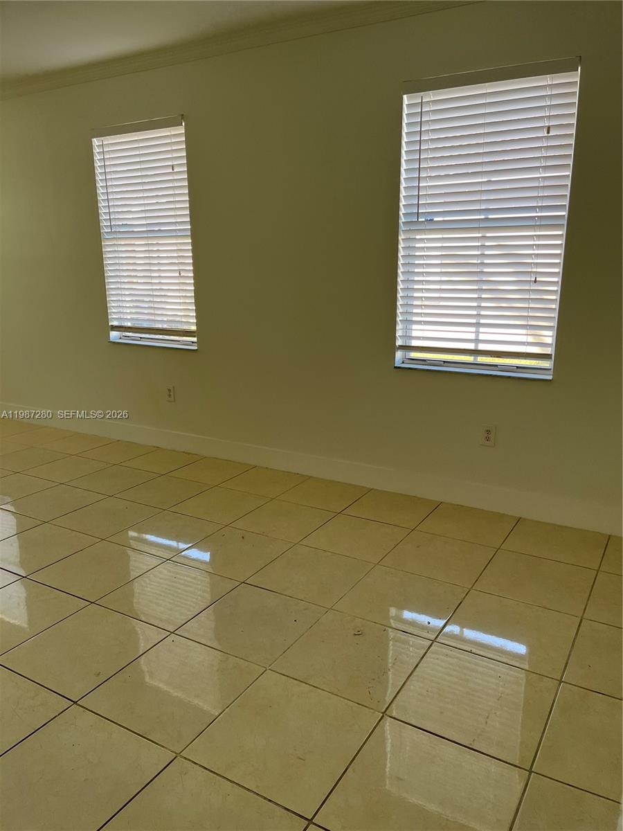 27501 Southwest 138th Avenue Homestead, FL 33032 - Photo 5 of 13