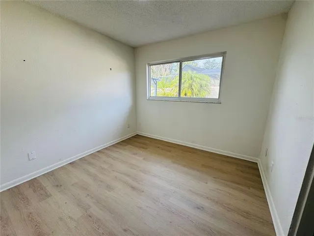 $3,500 | 1902 Briarwood Street, Dunedin, FL 34698