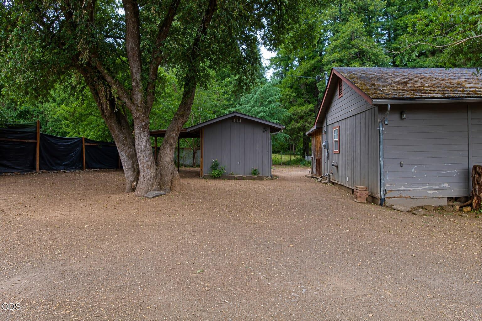 189 Bloom Road Wolf Creek, OR 97497 - Photo 13 of 13