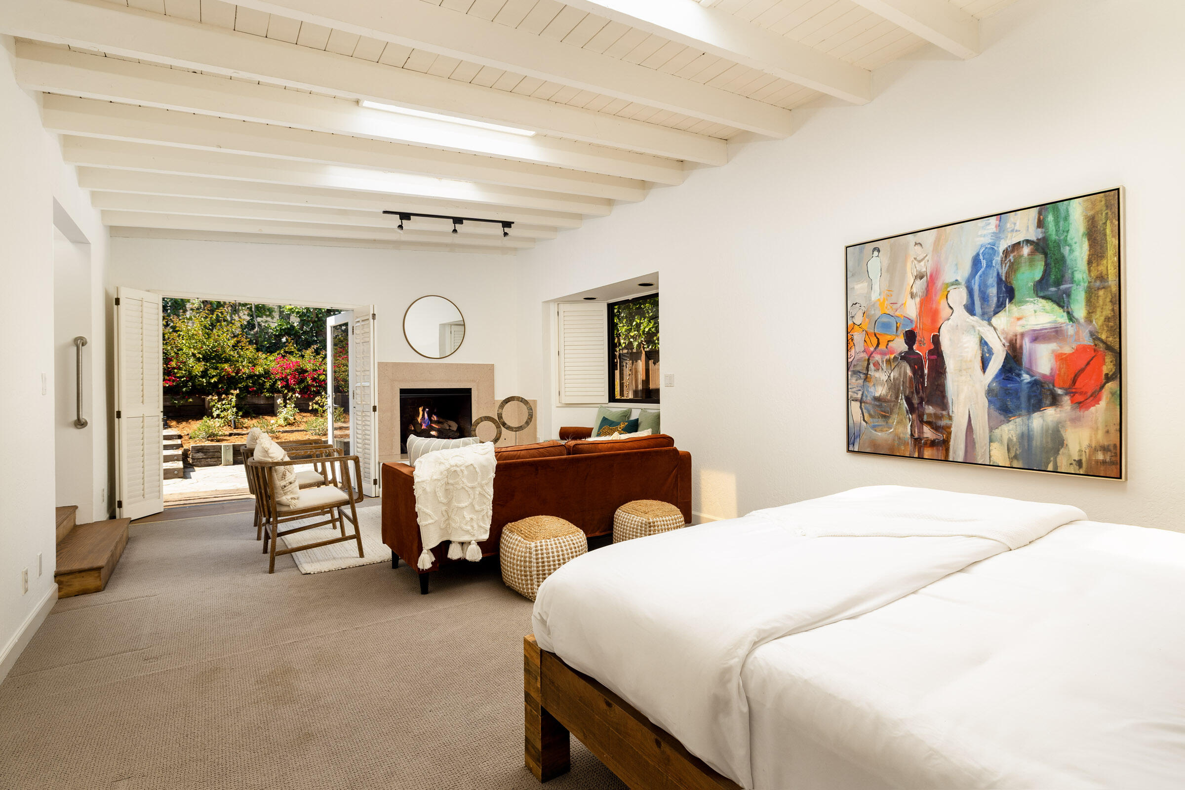 1330 West Valerio Street Santa Barbara, CA 93101 - Photo 15 of 31 Primary Bedroom