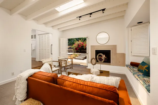 $1,639,000 | 1330 West Valerio Street, Santa Barbara, CA 93101