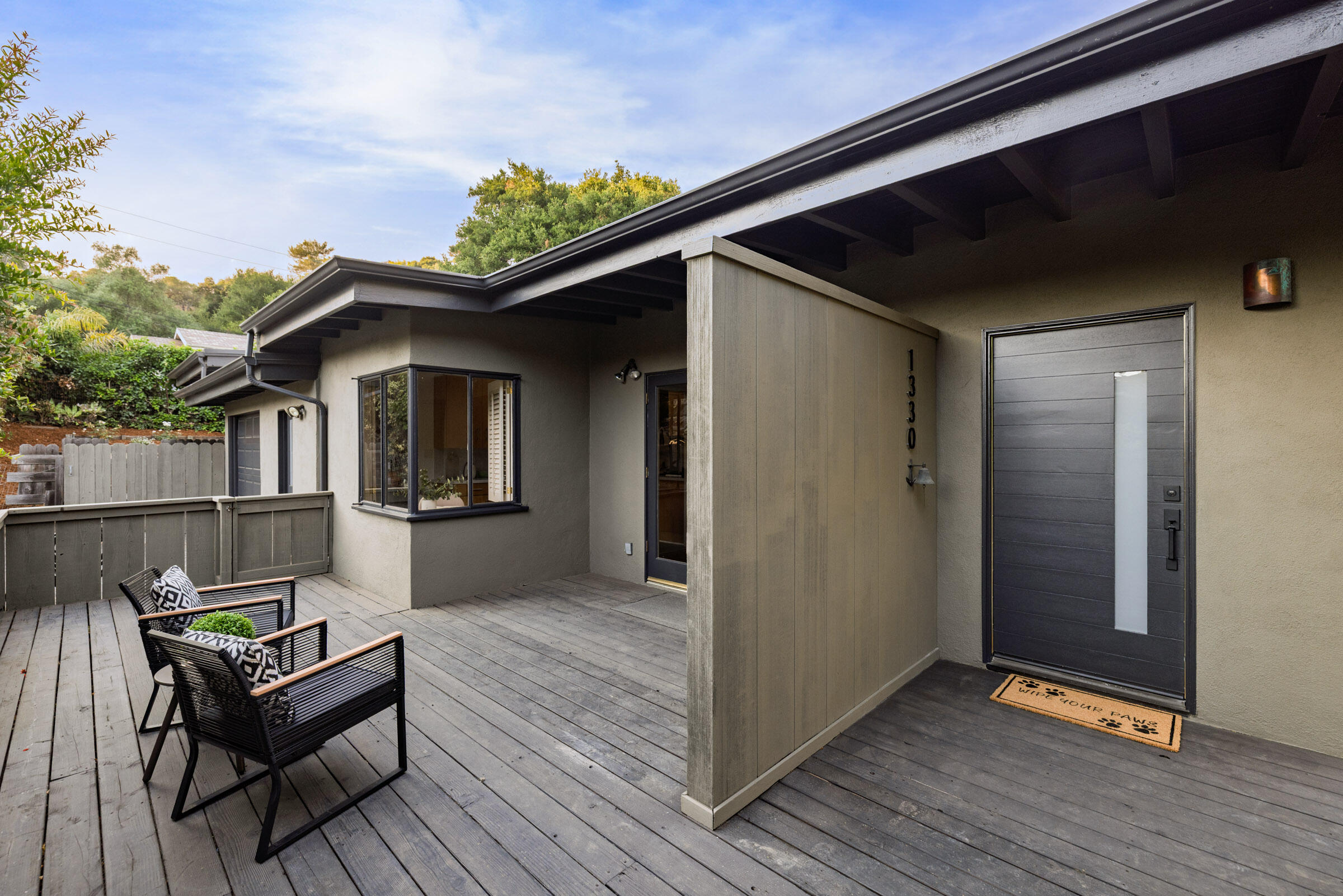 1330 West Valerio Street Santa Barbara, CA 93101 - Photo 5 of 31 Patio