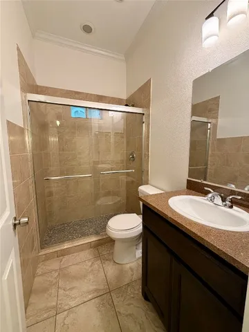 $1,550 | 398 Mesa Drive, Unit C, Del Valle, TX 78617