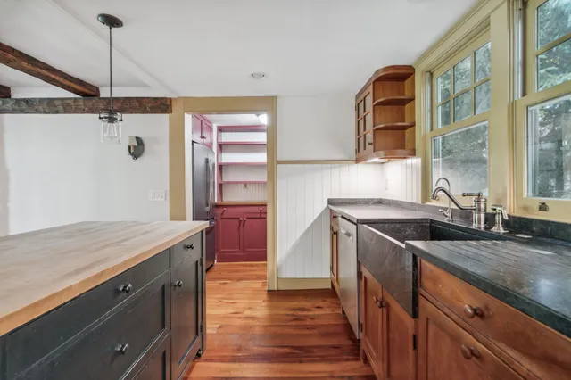 $1,365,000 | 18 Elm Street, Norwich, VT 05055