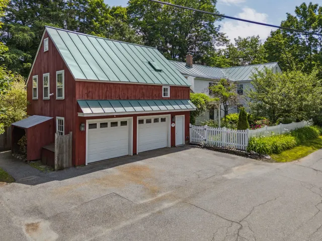 $1,365,000 | 18 Elm Street, Norwich, VT 05055