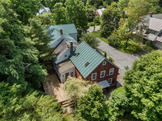 $1,365,000 | 18 Elm Street, Norwich, VT 05055