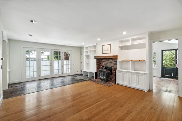 $1,365,000 | 18 Elm Street, Norwich, VT 05055