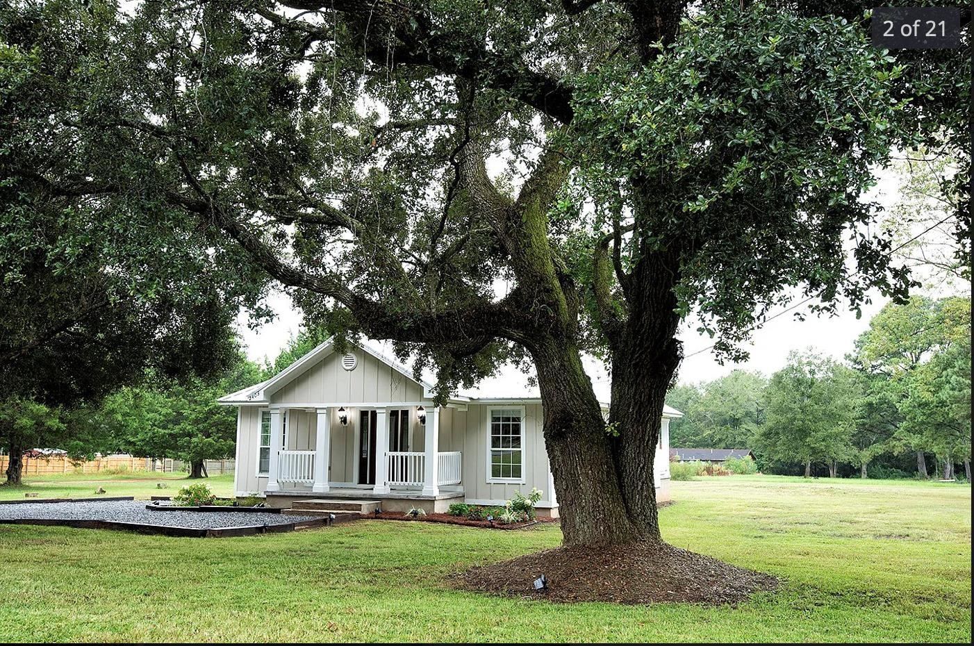 2403 Pollard Road Daphne, AL 36526 - Photo 2 of 15