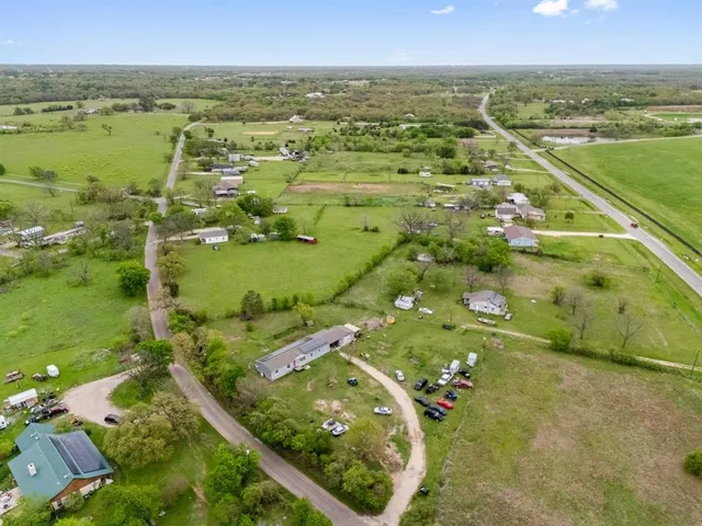 $215,000 | 1128 County Road 429, Cleburne, TX 76031