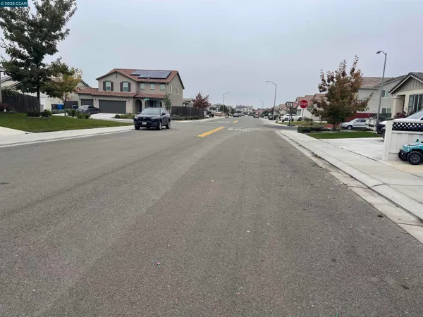 $750,000 | 2026 Maiden Grass Avenue, Manteca, CA 95337