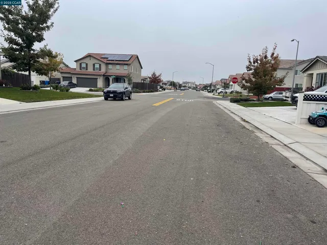 $750,000 | 2026 Maiden Grass Avenue, Manteca, CA 95337