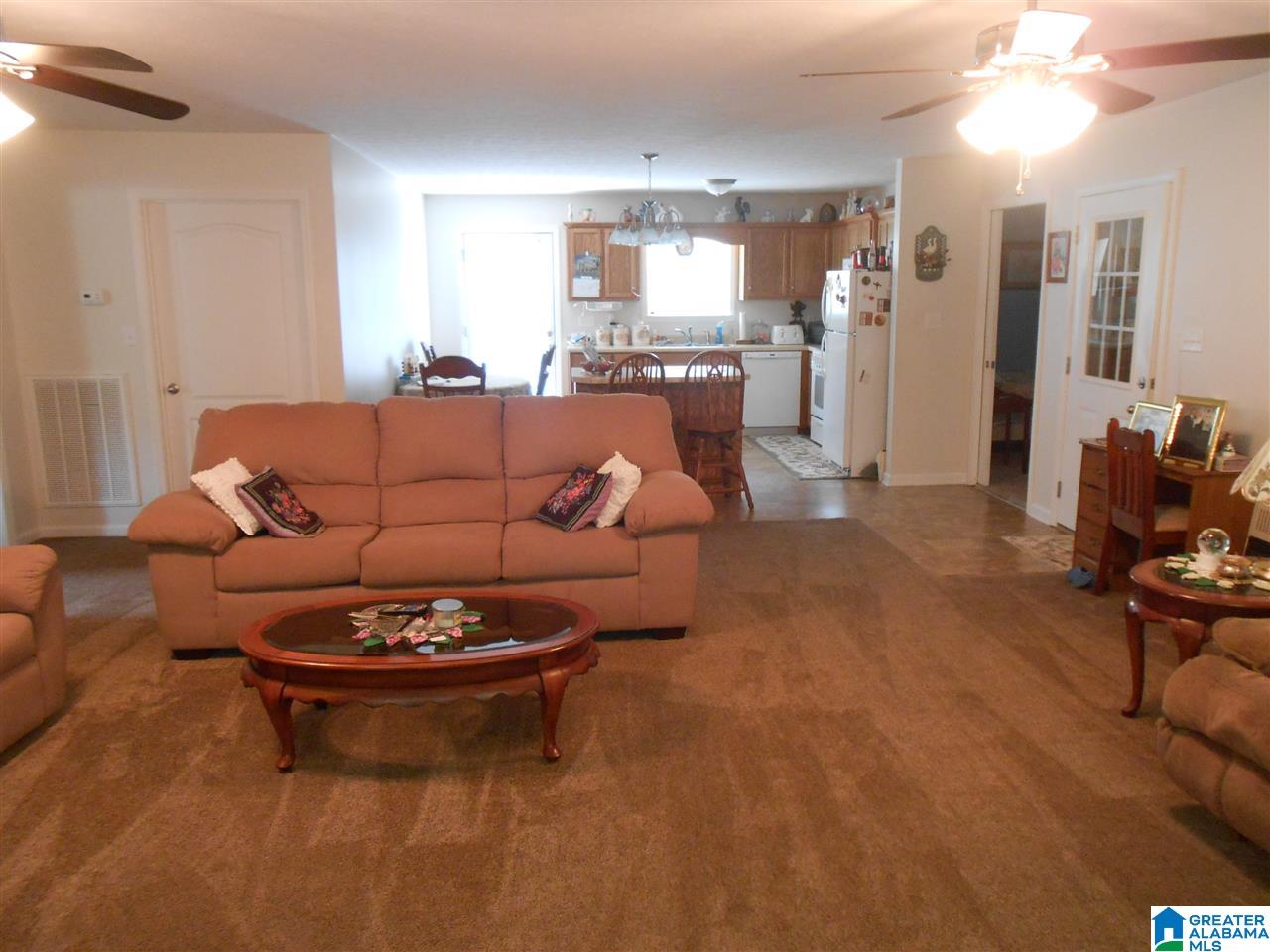 25 Randall Road Gallant, AL 35972 - Photo 2 of 17