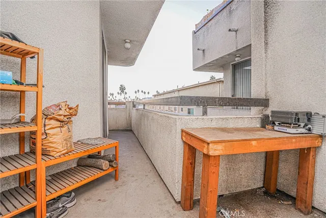$549,000 | 525 South Berendo Street, Unit 314, Los Angeles, CA 90020