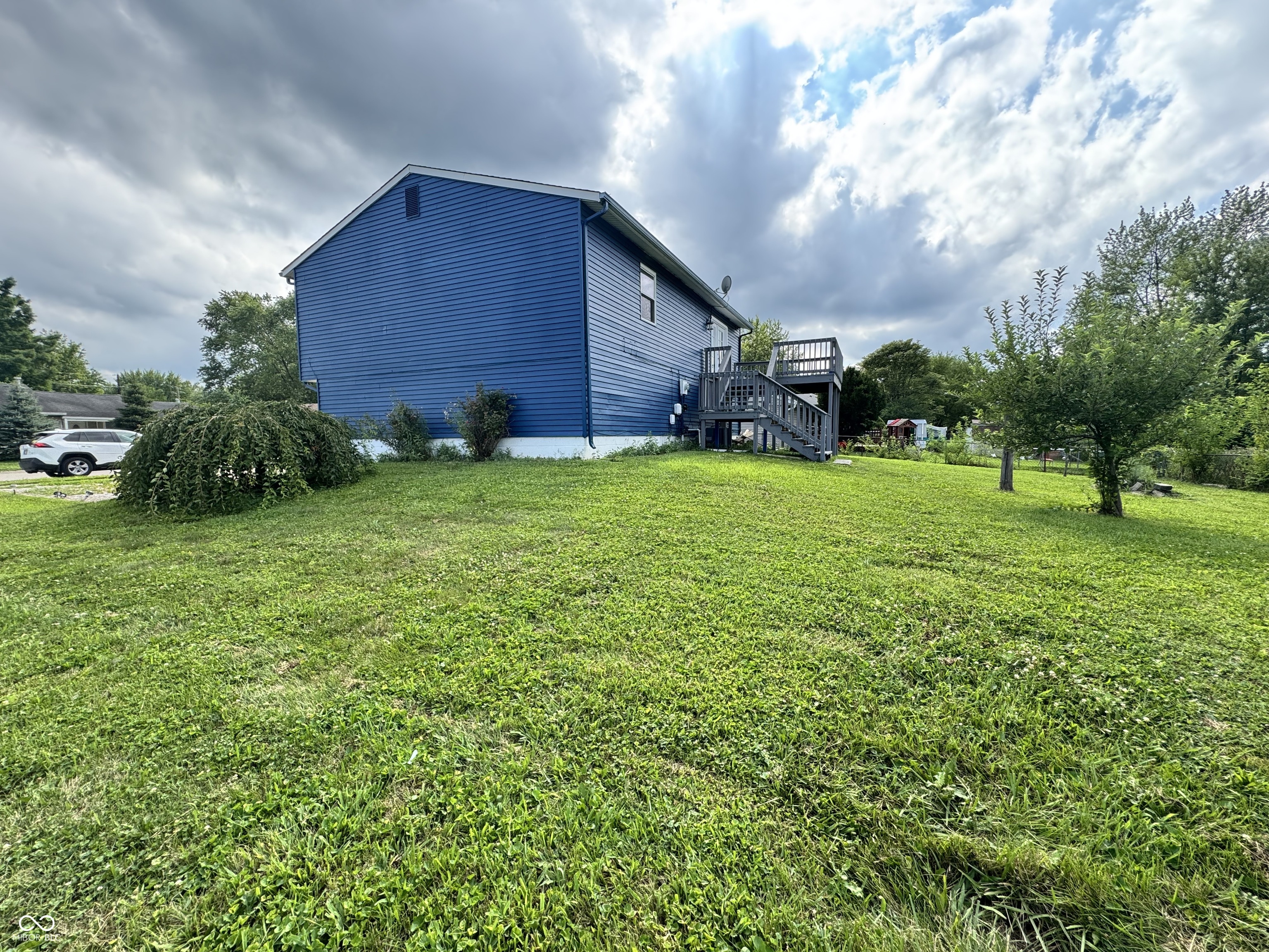 5530 Yucatan Drive Indianapolis, IN 46237 - Photo 5 of 18