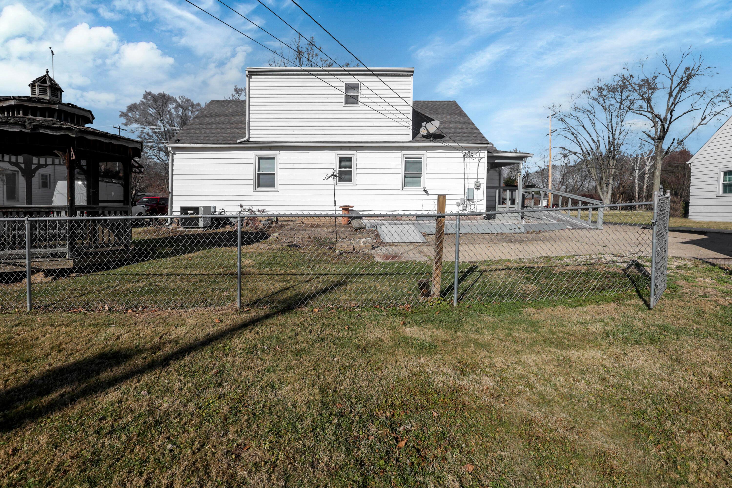 868 Pleasantville Road Lancaster, OH 43130 - Photo 8 of 63 0N4A0631