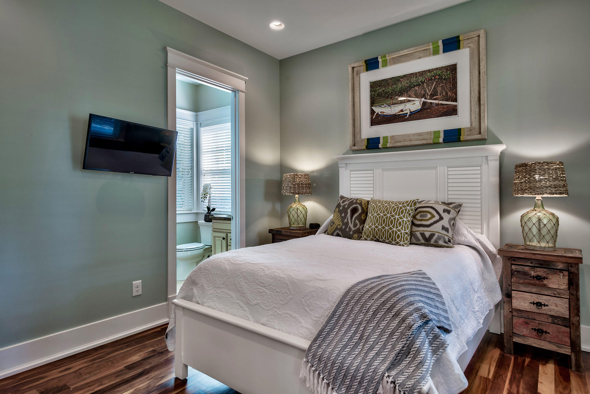 191 Plimsoll Way Santa Rosa Beach, FL 32459 - Photo 20 of 49 a bedroom with a bed and a painting on the wall