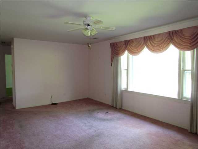 202 Ruby Street Bridgeport, AL 35740 - Photo 3 of 15 Additional Photo