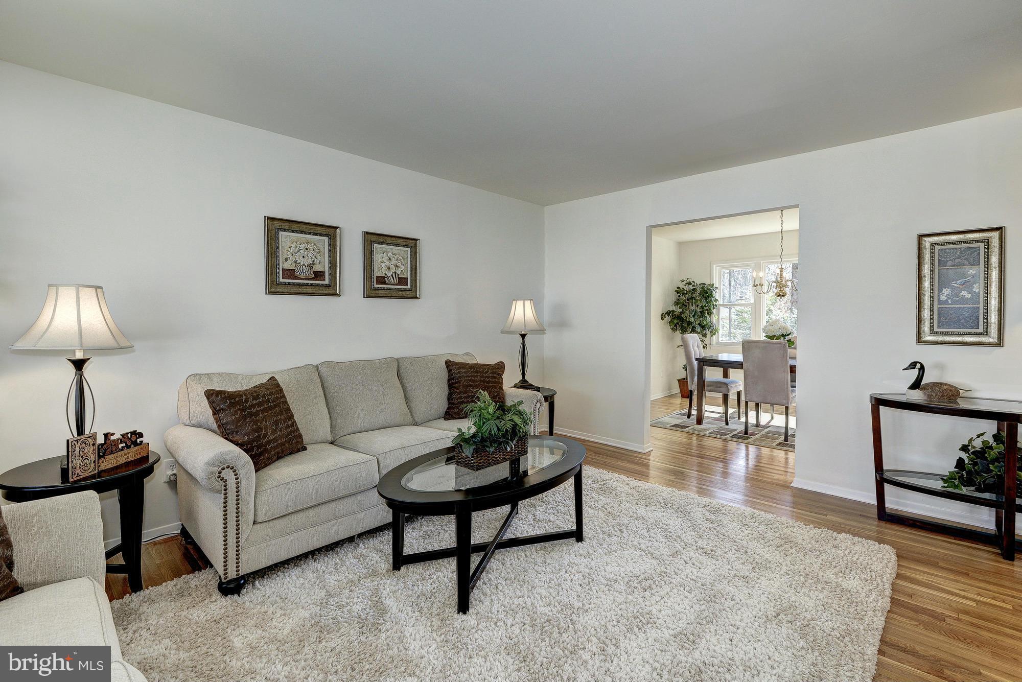 8307 Brixton Street Springfield, VA 22152 - Photo 3 of 30 Living Room