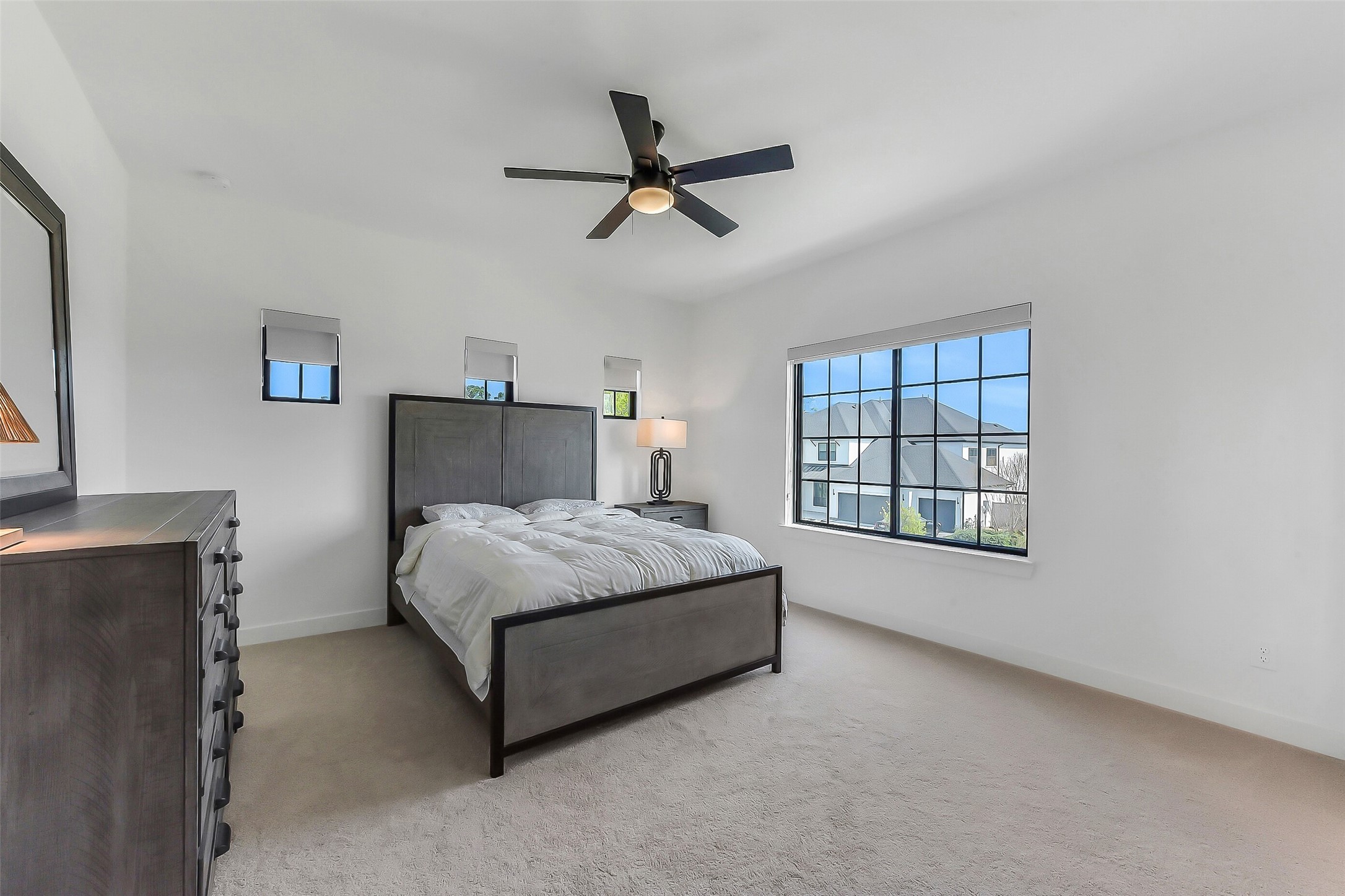 4903 Lagos Lagoon Way Spring, TX 77389 - Photo 33 of 49 Bedroom 3 connected the Jack and Jill bath.