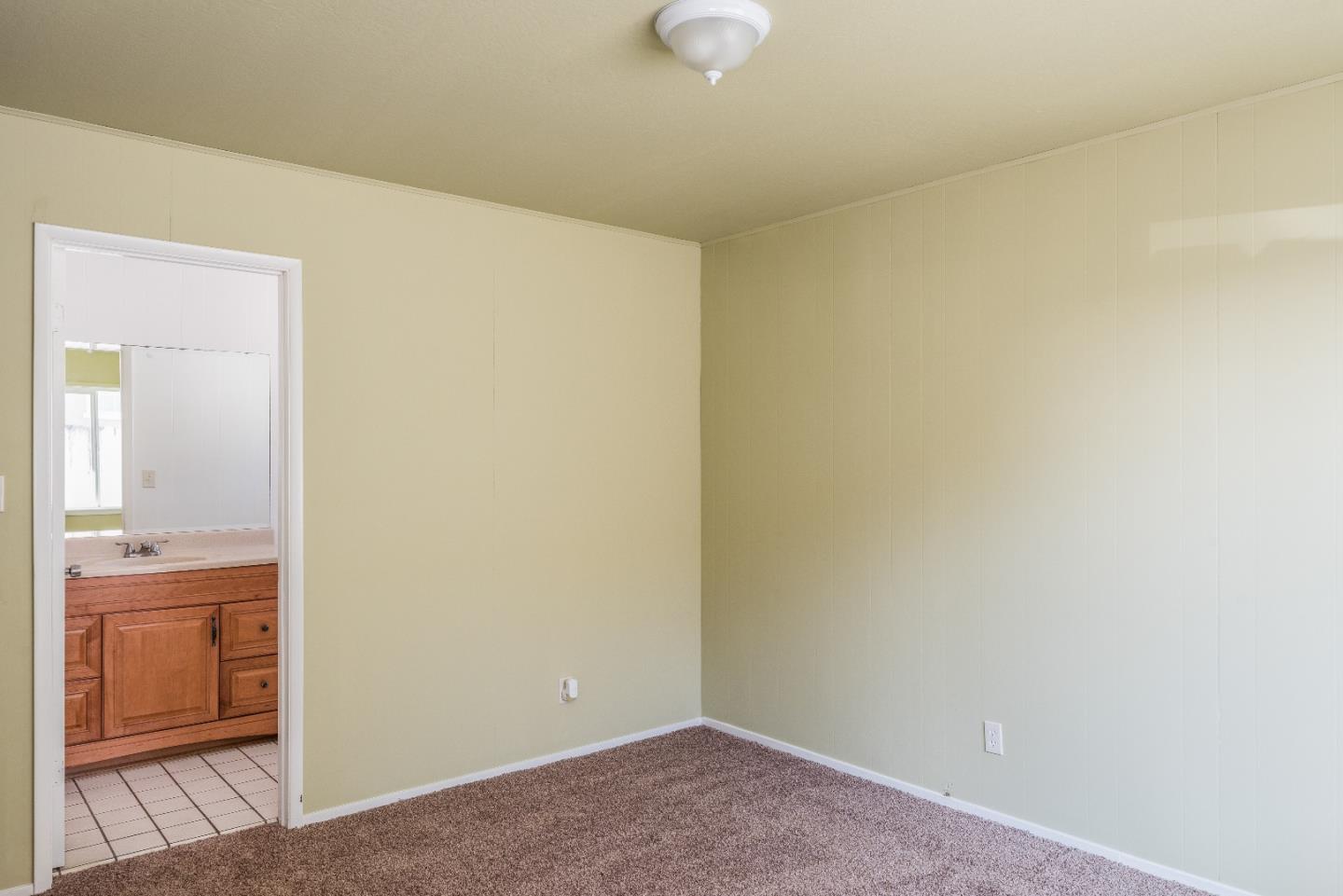 320 Boronda Road Salinas, CA 93907 - Photo 18 of 23 Gallery Image 18