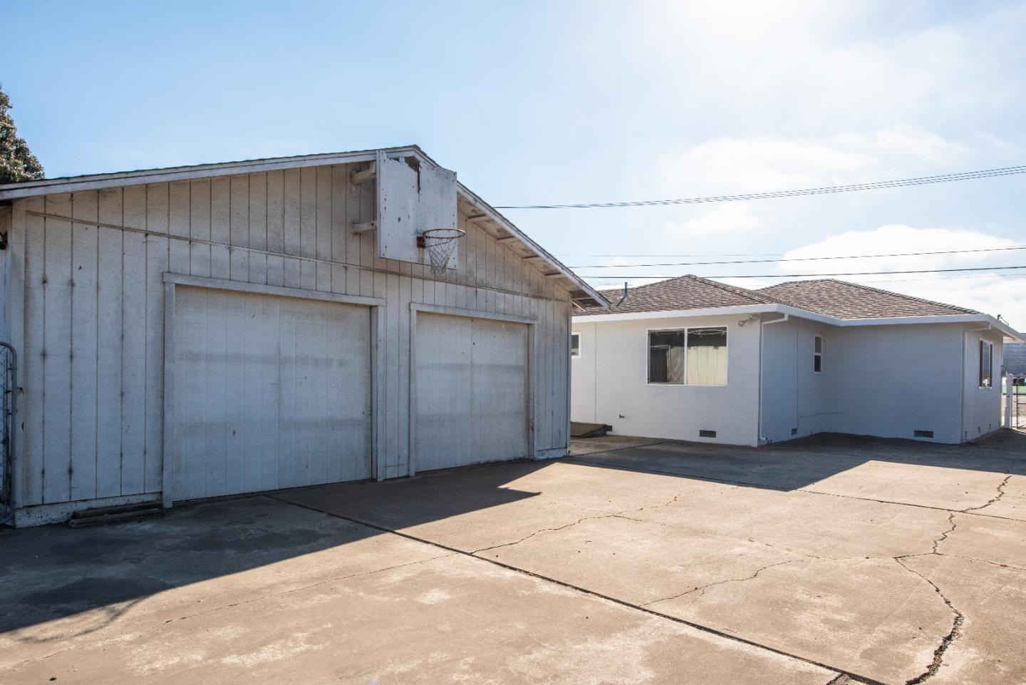 320 Boronda Road Salinas, CA 93907 - Photo 23 of 23 Gallery Image 23