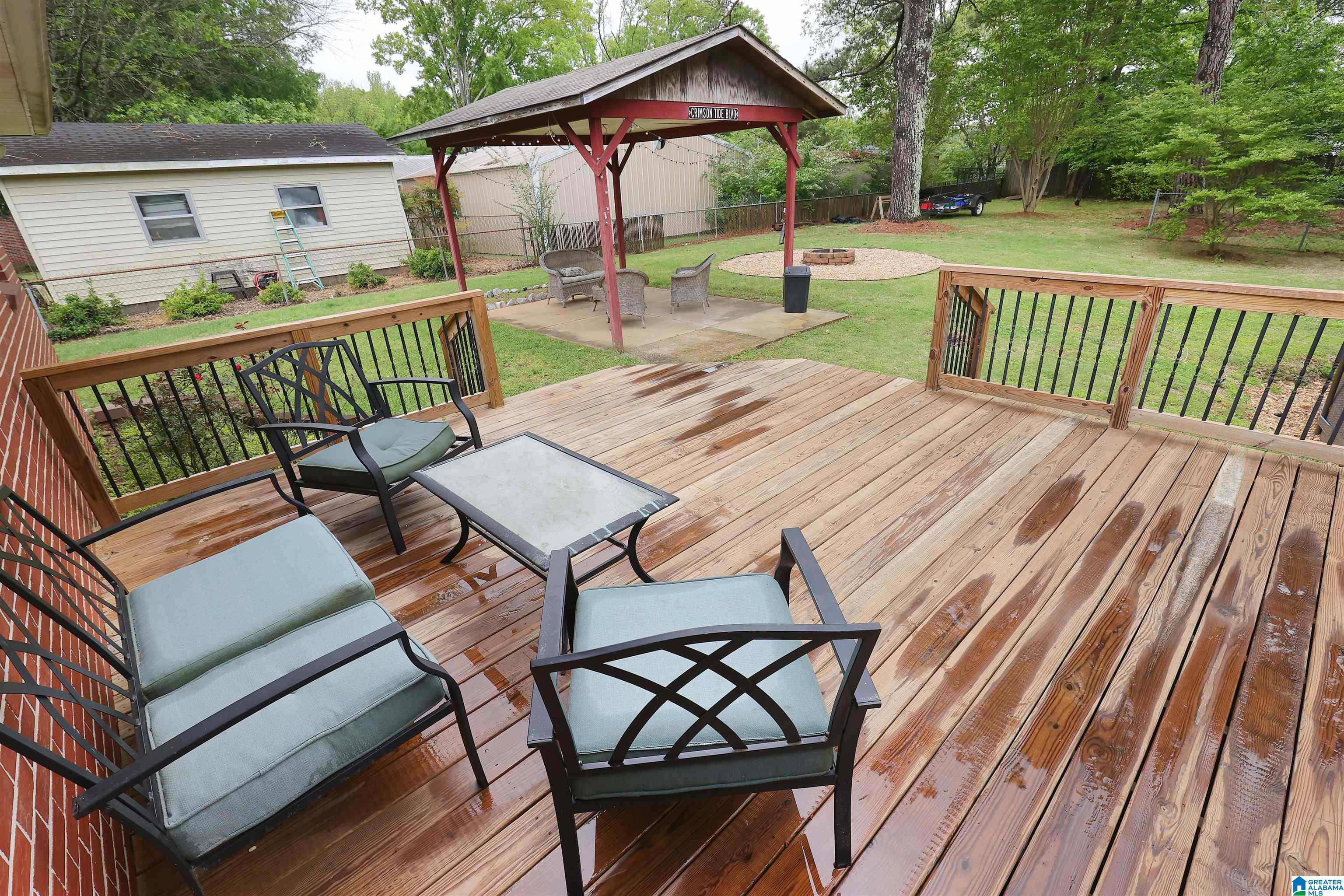 702 Bain Avenue Weaver, AL 36277 - Photo 10 of 40