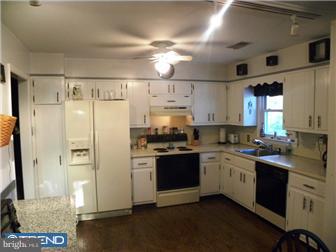 1698 Orlando Road Pottstown, PA 19464 - Photo 5 of 12 Kitchen