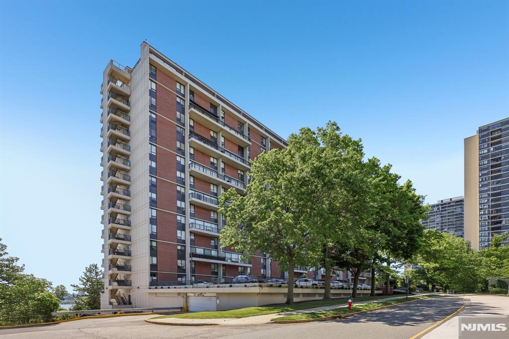 3 Horizon Road, Unit 1021 Fort Lee, NJ 07024 - Photo 18 of 20